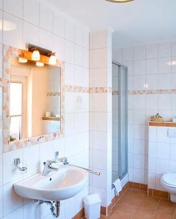 Hotel Floris 3*